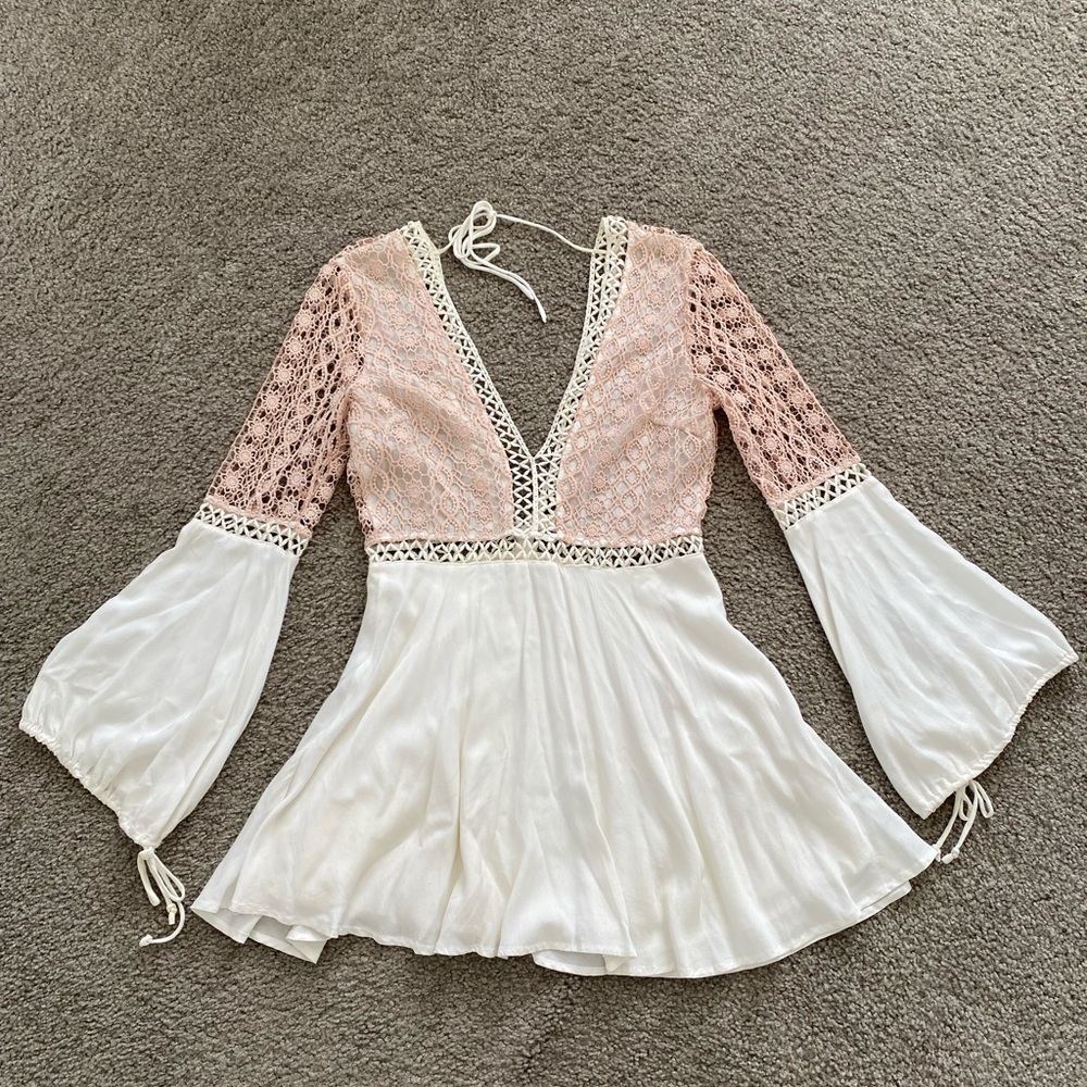 Selfie Leslie Long Sleeve Pink and White Flowy Dress